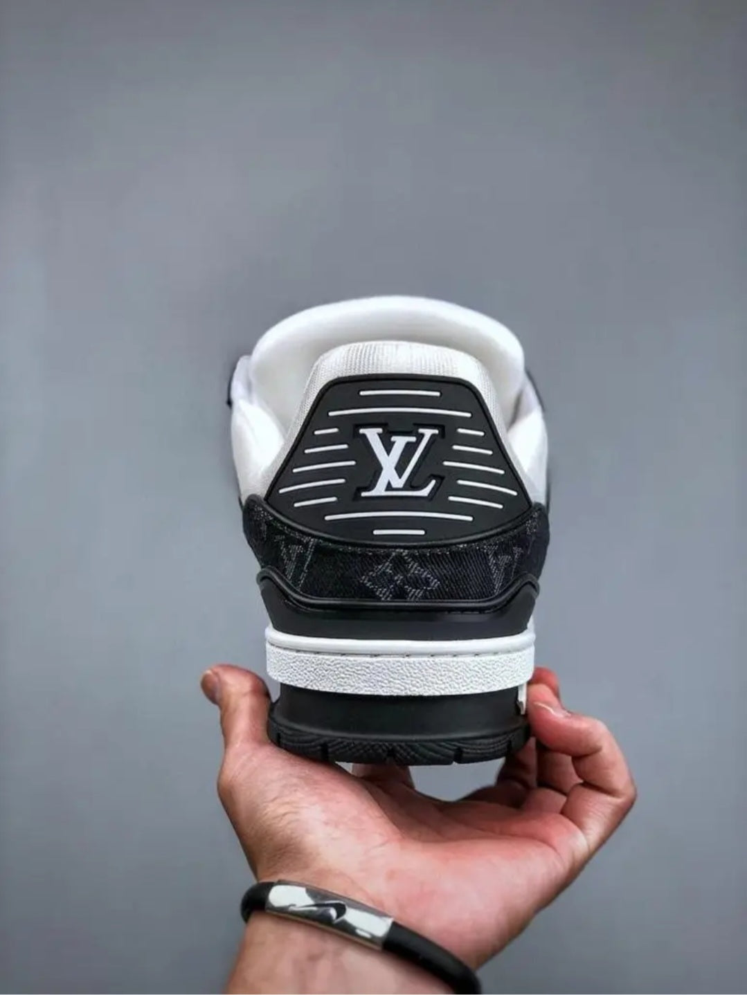 LV trainers "Black-white"