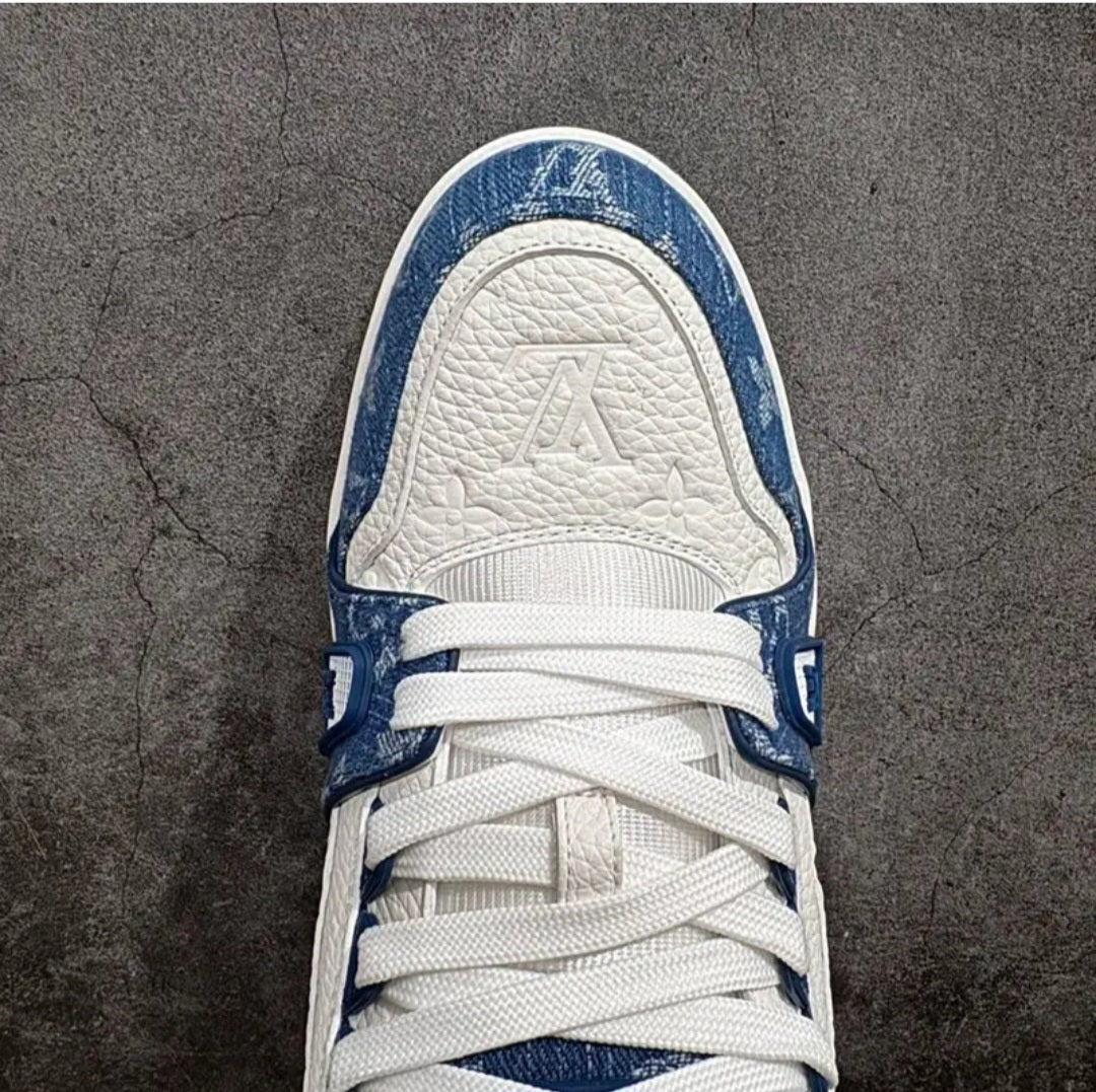 LV trainer "Blue-white"